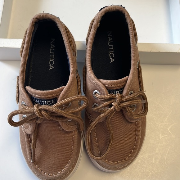 💥Náutica kids shoes 🆕without tag 🏷️ - Picture 5 of 8